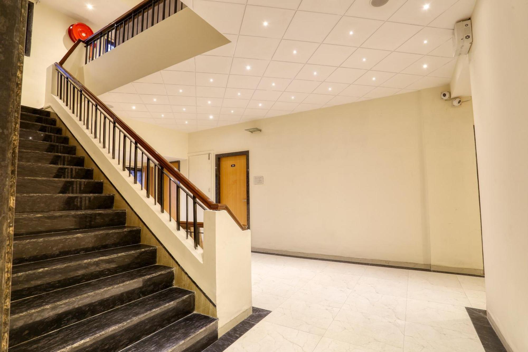 Soonstay Hotel Konark Indore Exteriör bild